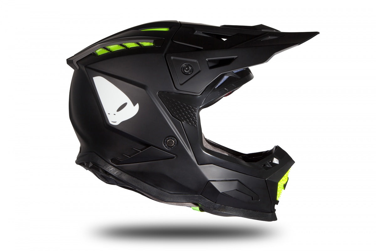 CASCO MOTOCROSS ECHUS / NERO OPACO