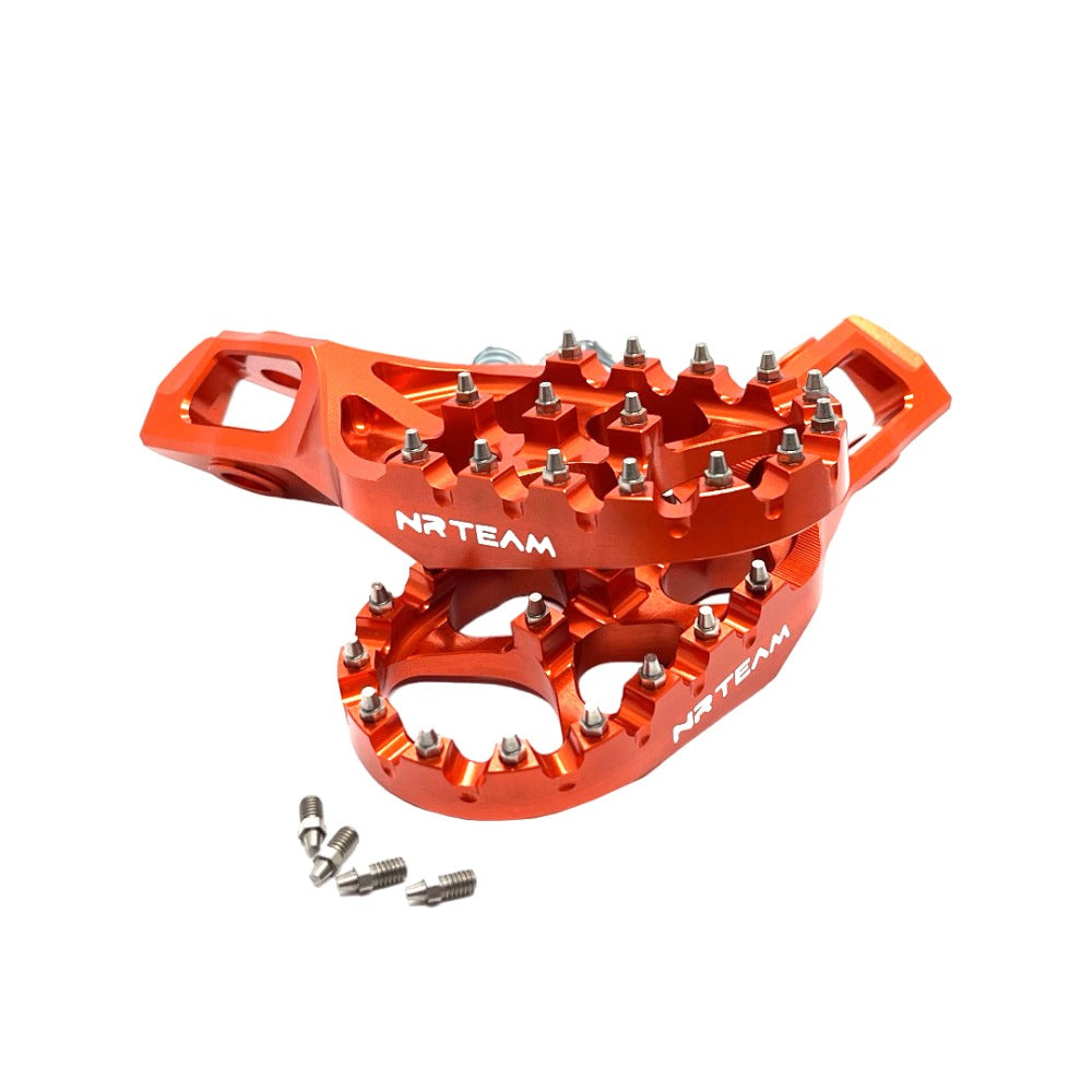 Coppia pedane Nrteam arancioni in ergal FANTIC  250 XXF 22-23